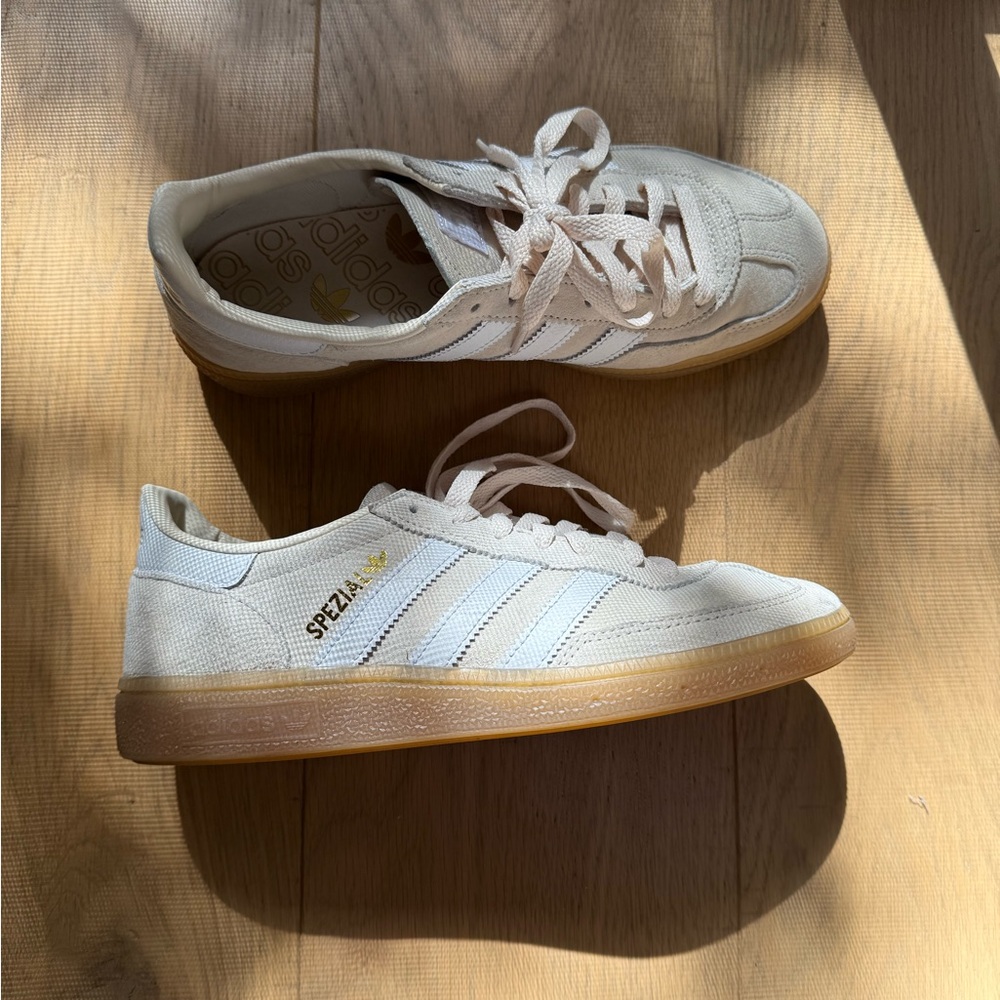 WOMEN'S ADIDAS ORIGINALS HANDBALL SPEZIAL CASUAL SHOES WOMEN SIZE 9
